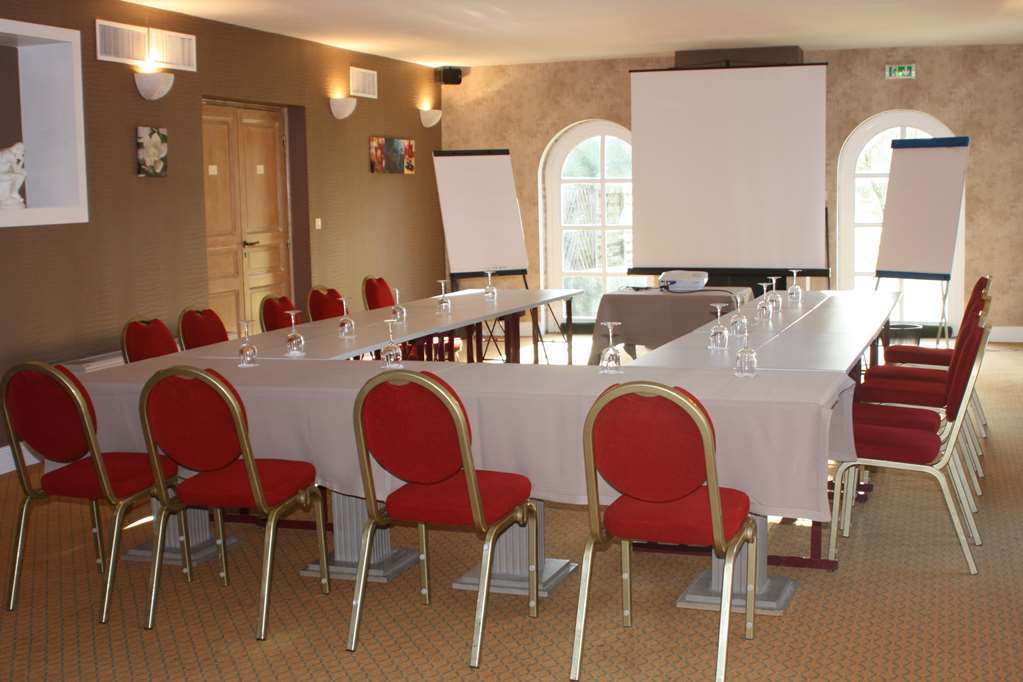 Logis Domaine De Valaudran Hotel Salbris Facilități foto