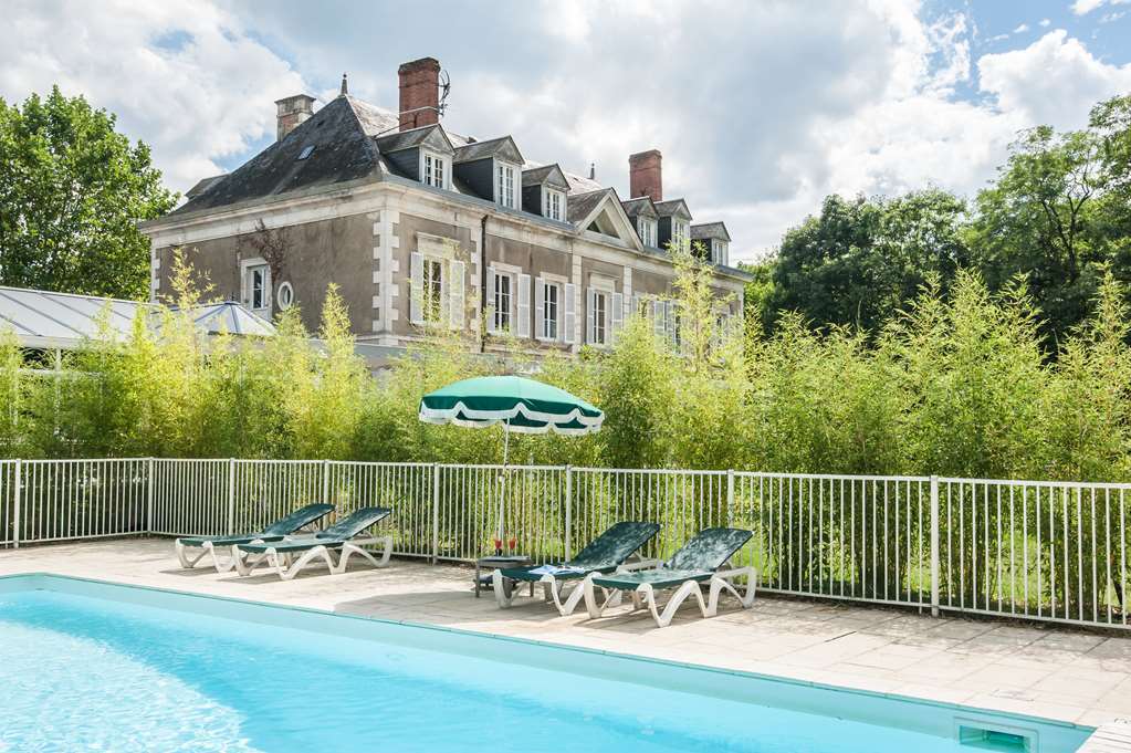 Logis Domaine De Valaudran Hotel Salbris Facilități foto